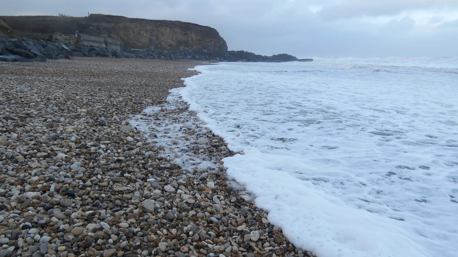 How to Find Sea Glass: Tides, Storms & the Best Time to Hunt