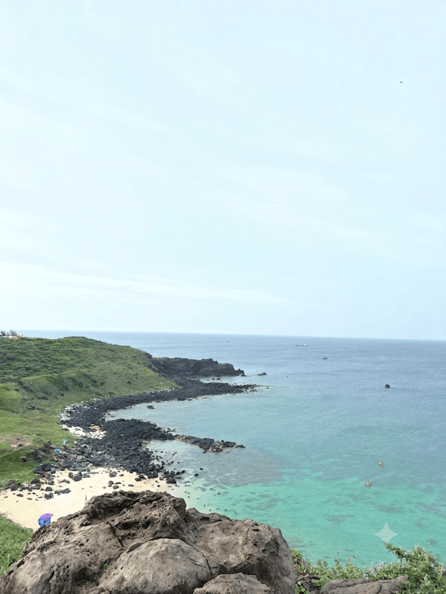 Sea glass from Bãi Nhỏ - Phú Quý, Vietnam (4)